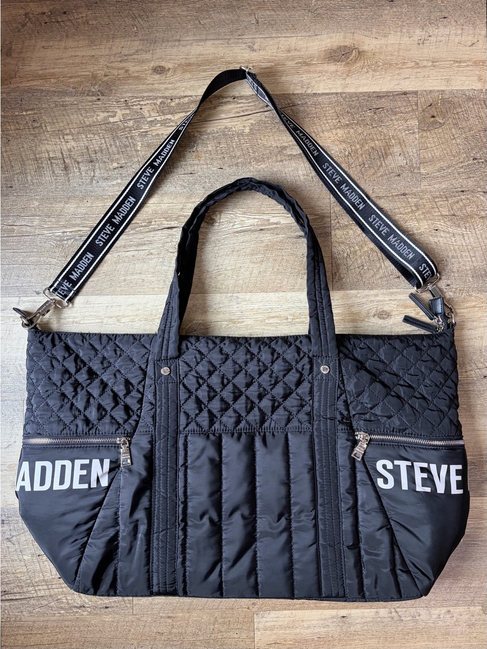 Steve Madden Black Nylon Quilted Large Overnight Duffel Bag Travel